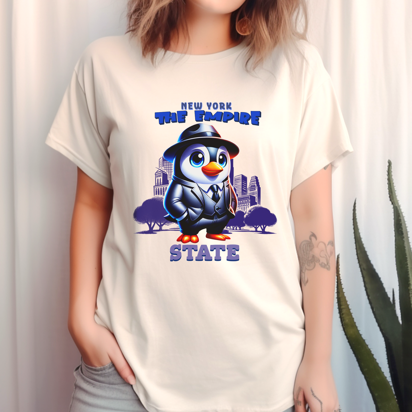 Empire State Penguin – Unisex T-shirt