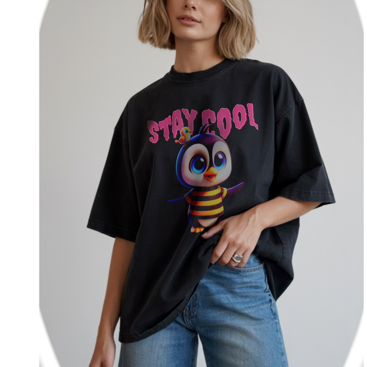 Stay Cool Penguin – Unisex T-shirt